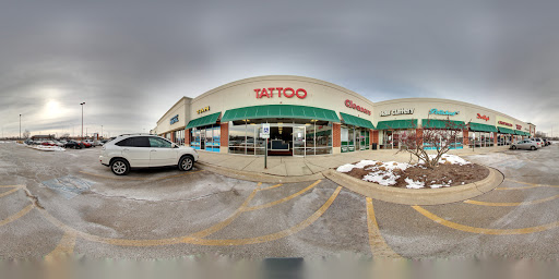 Electric Tattoo Parlor , Piercing, and Tattoo Removal., 2319 Randall Rd, Carpentersville, IL 60110, USA, 
