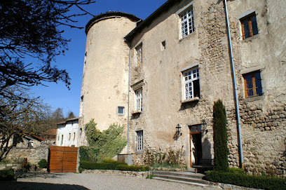 Les Gites du Chastel / Château de Saint-Bonnet-le-Chastel / Parc Livradois - Forez