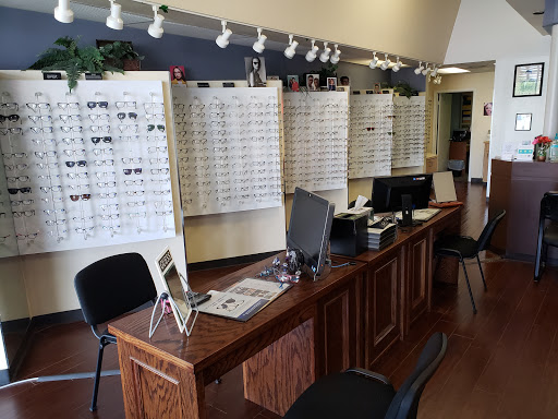 Eye Care Center «Vision Source Greenspoint», reviews and photos, 12122 Greenspoint Dr, Houston, TX 77060, USA