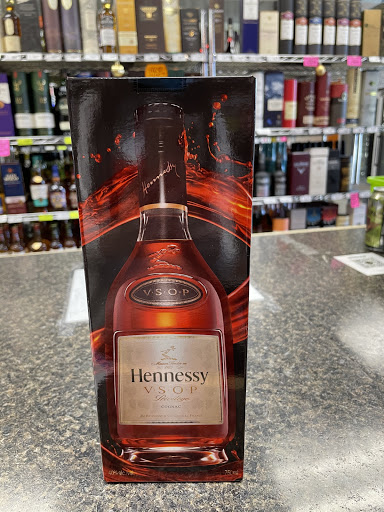 Liquor Store «Liquor plus Wine, Spirits, and Craft Beer», reviews and photos, 5753 NE Antioch Rd, Gladstone, MO 64119, USA