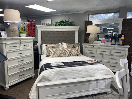 Furniture Store «Discount Furniture Store», reviews and photos, 504 E Market St, York, PA 17403, USA