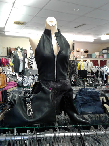 Boutique «Play It Again Consignment Boutique», reviews and photos, 2939 US-1, Fort Pierce, FL 34982, USA