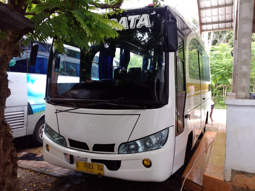 Gambar Rental Bus Pariwisata Aceh