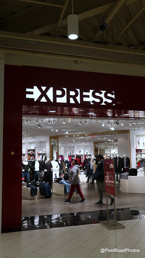 Clothing Store «Express», reviews and photos, 1000 Palisades Center Dr, West Nyack, NY 10994, USA