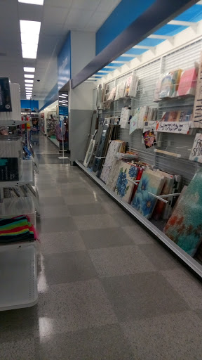 Clothing Store «Ross Dress for Less», reviews and photos, 920 Herndon Ave, Clovis, CA 93612, USA