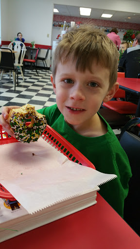 Donut Shop «The Donut Palace», reviews and photos, 37 Clarkson Rd, Ellisville, MO 63011, USA