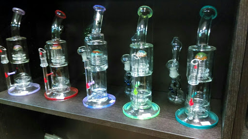 Tobacco Shop «House of Pipes», reviews and photos, 8750 SW Citizens Dr f, Wilsonville, OR 97070, USA