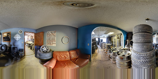 Tire Shop «Discount Tire and Wheel», reviews and photos, 2006 E Lincoln Way, Ames, IA 50010, USA