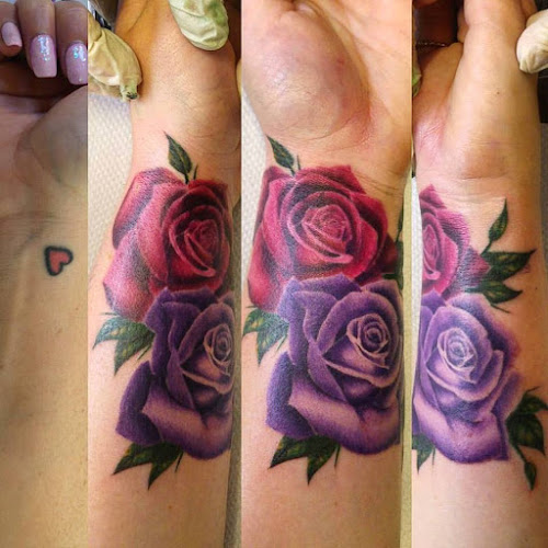 Ink & Beauty Tattoo - Doctor