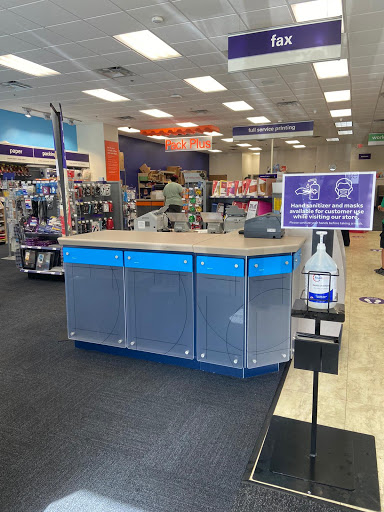 Print Shop «FedEx Office Print & Ship Center», reviews and photos, 17505 Preserve Walk Ln, Tampa, FL 33647, USA