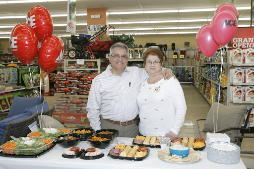 Hardware Store «Roselle Ace Hardware», reviews and photos, 821 E Nerge Rd, Roselle, IL 60172, USA