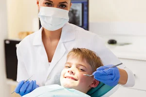 Fort Lee Dental Office | Good Care Dental | 고운이 치과 | 歯医者 | 歯科 image