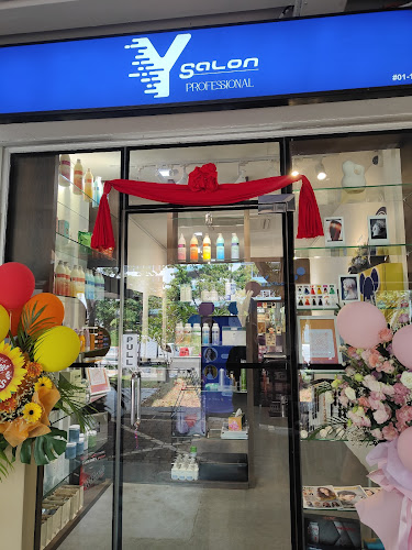 Blk 452 Ang Mo Kio Ave 10, Unit 01-1793, Singapore 560452