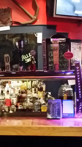 Bar & Grill «Port Of Call Bistro & Bar», reviews and photos, 894 Commercial St, Astoria, OR 97103, USA