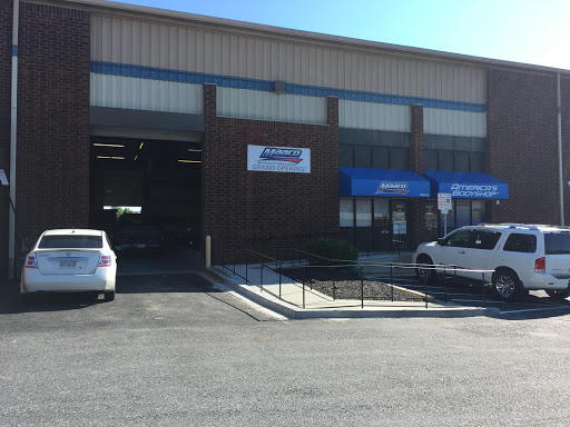 Auto Body Shop «Maaco Collision Repair & Auto Painting», reviews and photos, 4527 Metropolitan Ct, Frederick, MD 21704, USA