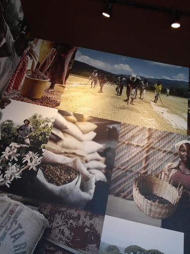 Coffee Shop «Starbucks», reviews and photos, 102 E Irving Park Rd, Itasca, IL 60143, USA