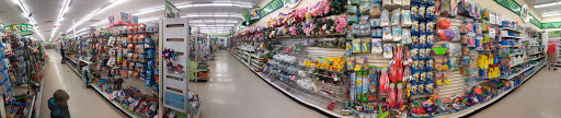 Dollar Store «Dollar Tree», reviews and photos, 1460 NE Baker St, McMinnville, OR 97128, USA