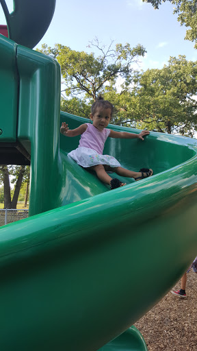 Recreation Center «Robert W. Rolek Community Center - Round Lake Area Park District», reviews and photos, 814 Hart Rd, Round Lake, IL 60073, USA