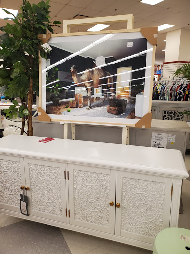 Department Store «T.J. Maxx and HomeGoods», reviews and photos, 3205 Woodward Crossing Blvd, Buford, GA 30519, USA