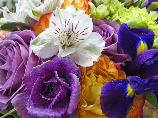 Florist «Briarwood Florist», reviews and photos, 307 N Madison Rd, Orange, VA 22960, USA