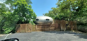 The SPACESHIP HOUSE - photo 10