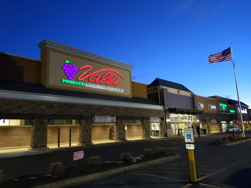 Grocery Store «Valli Produce», reviews and photos, 1910 Dempster St, Evanston, IL 60202, USA