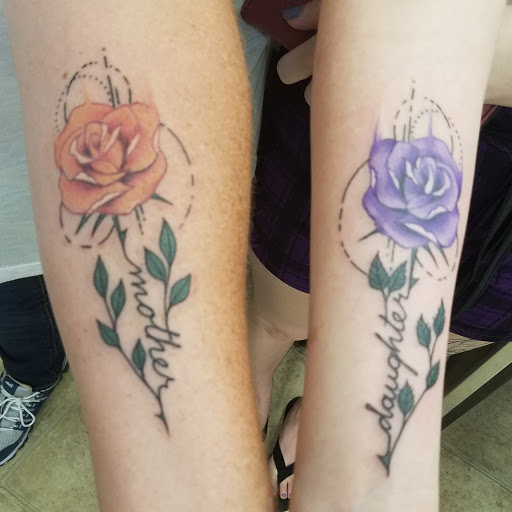 Tattoo Shop «Grapes Designs», reviews and photos, 103 S 3rd St, Scottsville, KY 42164, USA