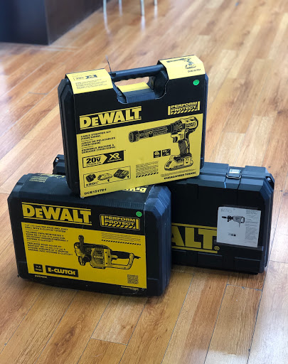 Pawn Shop «Hollywood Pawn Shop & Jewelry», reviews and photos, 3700 San Fernando Rd, Glendale, CA 91204, USA