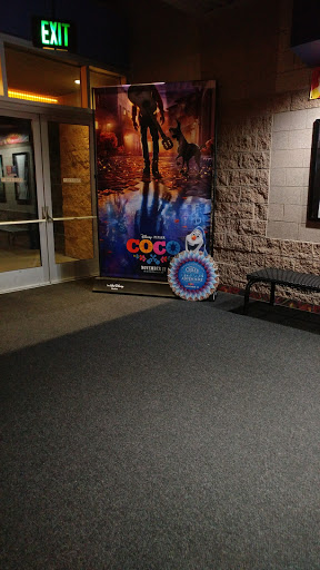 Movie Theater «Regal Cinemas Poulsbo 10», reviews and photos, 750 NW