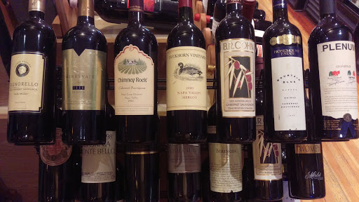 Wine Store «La Bella Vita Wines & Liquors», reviews and photos, 175 Wooster St, New Haven, CT 06511, USA