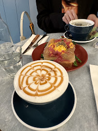 Café du Restaurant servant le petit-déjeuner Kozy Bosquet à Paris - n°8