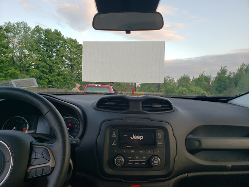 Drive-in Movie Theater «Bay Drive-In Theatre», reviews and photos, NY-26, Alexandria Bay, NY 13607, USA