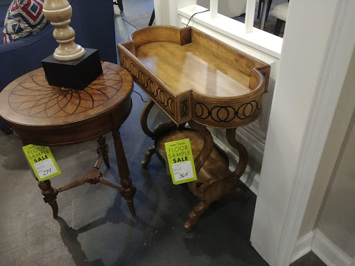 Furniture Store «Toms-Price Home Furnishings», reviews and photos, 303 E Front St, Wheaton, IL 60187, USA