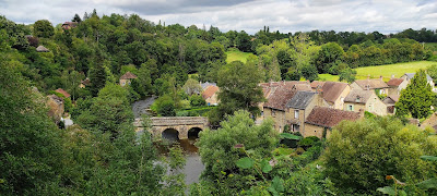 LE SAINT CENERI à Saint-Céneri-le-Gérei