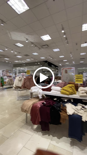Clothing Store «Forever 21», reviews and photos, 450 Great Mall Dr, Milpitas, CA 95035, USA
