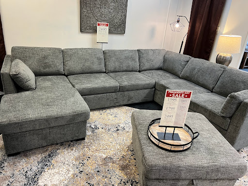 Furniture Store «Mor Furniture for Less | Lynnwood», reviews and photos, 4029 Alderwood Mall Blvd, Lynnwood, WA 98036, USA