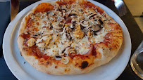 Pizza du Pizzeria Restaurant Le Zag à Dinan - n°15