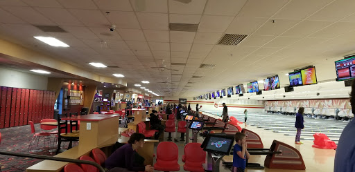 Bowling Alley «Double Decker Lanes», reviews and photos, 300 Golf Course Dr, Rohnert Park, CA 94928, USA