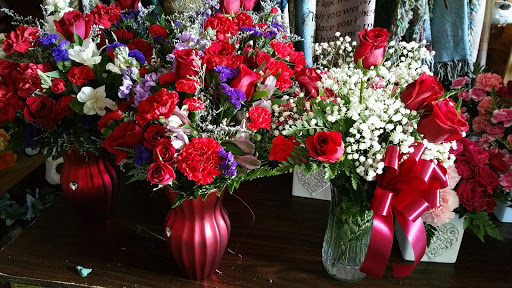 West End Flower Shop, 1420 L St, Bedford, IN 47421, USA, 