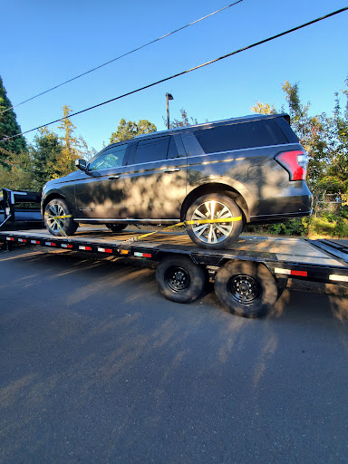 Car Dealer «Landmark Ford Lincoln», reviews and photos, 12000 SW 66th Ave, Tigard, OR 97223, USA