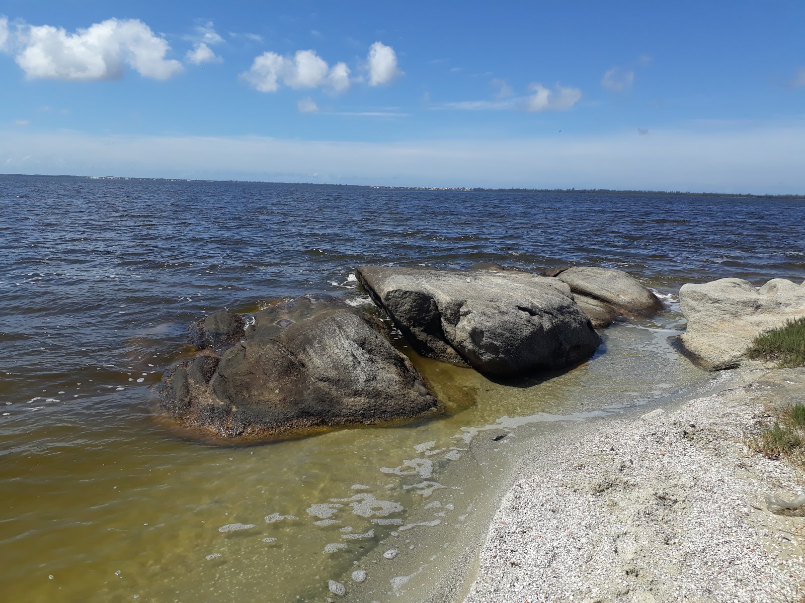 Photo de Praia do Lake View zone sauvage