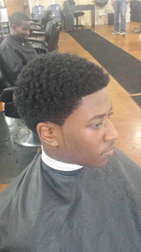 Barber Shop «Clippers Inc Barber Shop», reviews and photos, 78 E Pershing Rd, Chicago, IL 60653, USA