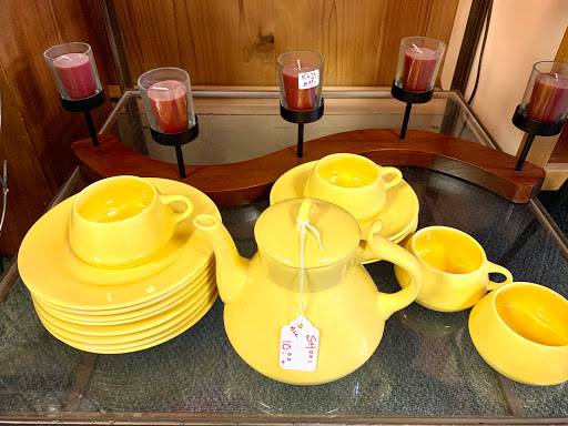 Consignment Shop «Nothings New», reviews and photos, 11 Funston Ave, Reading, PA 19607, USA