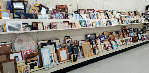 Thrift Store «Arc Thrift Store», reviews and photos, 1115 S Prairie Ave, Pueblo, CO 81005, USA