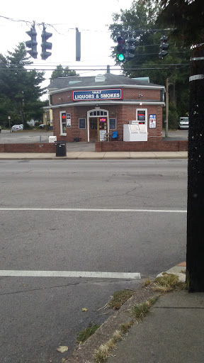 Liquor Store «Vault Liquor & Smokes», reviews and photos, 1270 Bardstown Rd, Louisville, KY 40204, USA