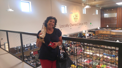 Grocery Store «Sacramento Natural Foods Co-op», reviews and photos, 2820 R St, Sacramento, CA 95816, USA