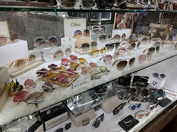 ร้านแว่นตา future vision