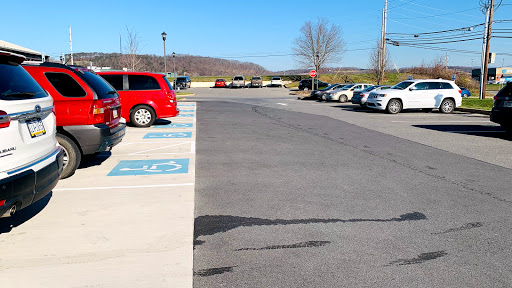 American Restaurant «Cracker Barrel Old Country Store», reviews and photos, 228 Mall Blvd, Bloomsburg, PA 17815, USA