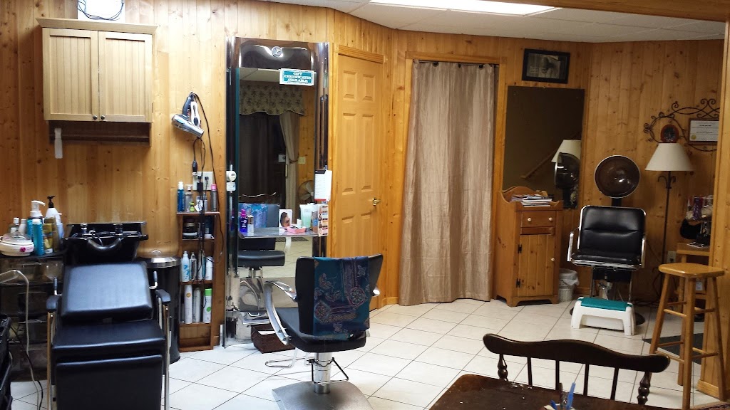 Lyn's Hair & Body Care Salon 55301