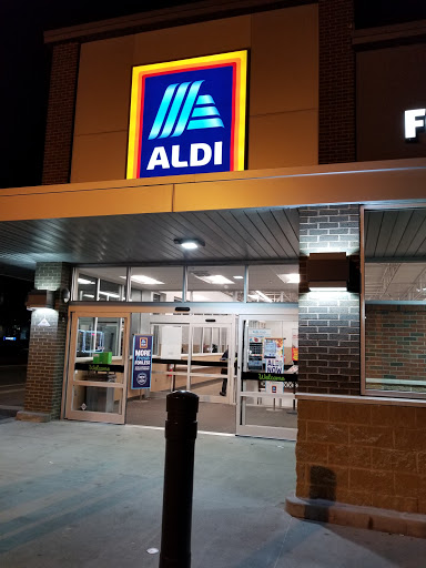 Grocery Store «Aldi Food Market», reviews and photos, 496 Main St, Hackensack, NJ 07601, USA